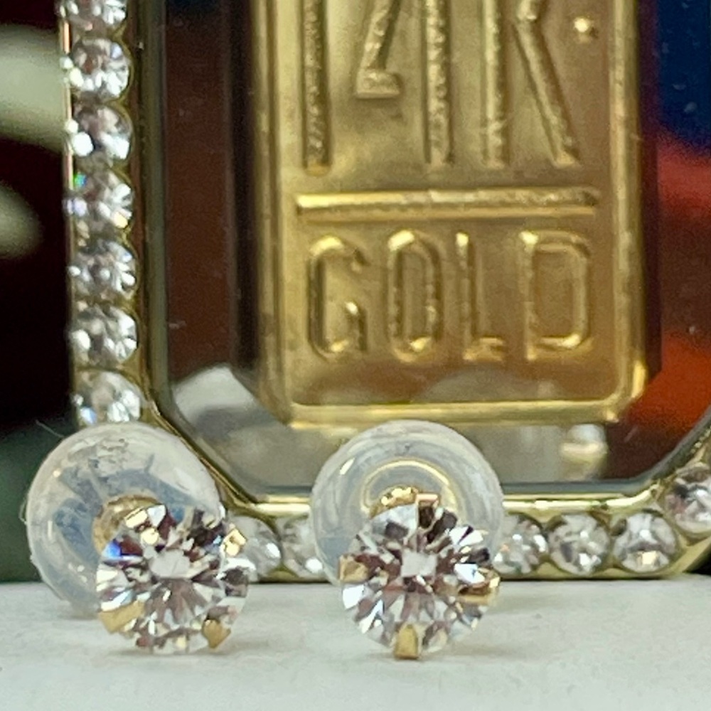 Certified Diamond studs earrings. 14KT Solid Yellow Gold .50ct Total - Picture 7 of 14